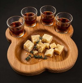 AMADEA Drevená miska "medvedia labka" so 4 panákmi, masívne drevo, veľkosť 18 cm