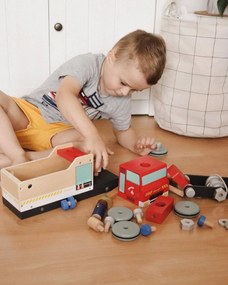 BricoKids - Drevené auto a stavebnica - Hasiči - 45 ks