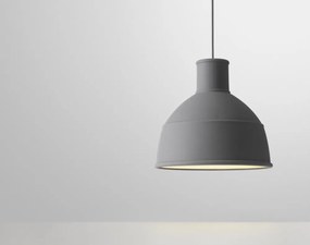 Muuto Závesná lampa Unfold, dark grey 14200