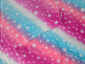 Baránková mikinová deka s rukávmi a kapucňou AURORA farebná