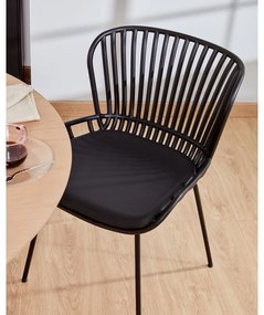 Čierne záhradné stoličky s oceľovou konštrukciou Kave Home Surpik