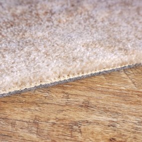 ITC, Koberec metráž Serenade 103, na mieru, šíře 4m,5m, béžová, filc, kuchyňa