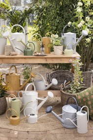 Ib Laursen Záhradná konev Black Handles 11 l