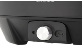 Stolný gril na drevené uhlie 4xAA/USB čierna