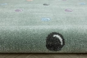 Metrážny koberec Lima C275b zelený / krémový