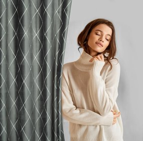ZATEMŇOVACÍ ZÁVES NA KRÚŽKOCH PIERRE CARDIN MARGO 140X250 CM STRIEBORNÁ
