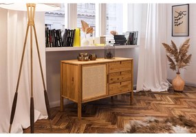 Nízka komoda z dubového dreva 97x69 cm Pola - The Beds