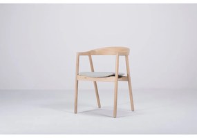 Jedálenská stolička z masívneho dubového dreva s modrosivým sedadlom Gazzda Muna