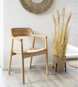 Jedálenská stolička s podrúčkami z masívneho dreva v prírodnej farbe Getafe – House Nordic