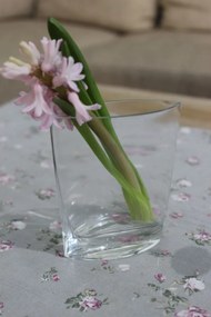 Sklenená oválna váza 11cm