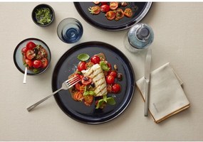 Oceľový príbor v matne striebornej farbe 16 ks – Bitz