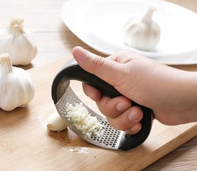 Zaparkorun Antikorový lis na cesnak