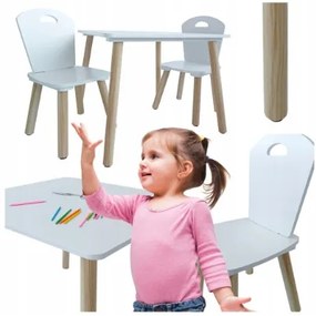Biely set stolíka a 2 stoličiek