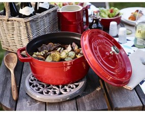 Staub Hrniec STAUB okrúhly 26 cm červený 5,2 l