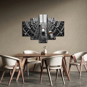 Obraz výťahu v budove (150x105 cm)
