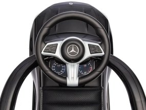 Odrážadlo MERCEDES C-Class Deluxe čierne