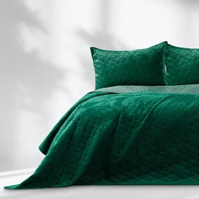 Zelený zamatový prešívaný pléd 240x260 cm Laila – Restilo