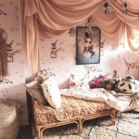 Tapeta magické zvieratká biela 280×100 cm