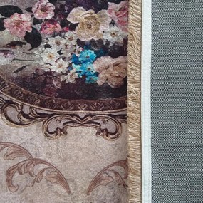 Krásny koberec vo vintage štýle