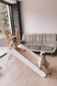 Drevená skladacia šmýkačka pre deti – bezpečná zábava do izby aj herne