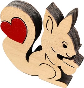 AMADEA Drevená veverička so srdcom, masívne drevo, 5 x 4,9 cm, český výrobok
