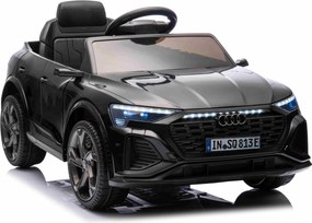 Ramiz Audi SQ8 vozidlo Čierna