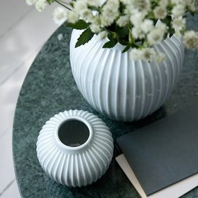 Mentolovomodrá kameninová váza Kähler Design Hammershoi, výška 12,5 cm