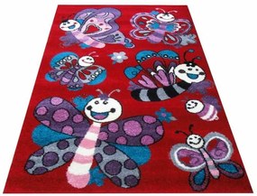 Červený koberec pre deti s motýlikmi