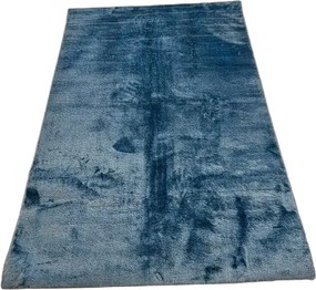 Modrý plyšový koberec Plush Deluxe s vysokým vlasom Rozmer: 70x130 cm