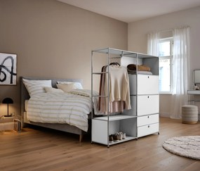 Kovový toaletný stolík »CN3« s veľkým zrkadlom a so zásuvkou