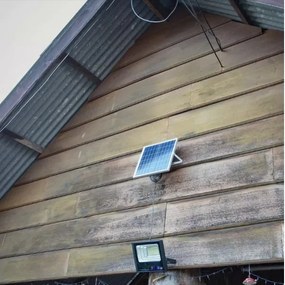 LED stmievateľný solárny reflektor LED/16W/3,2V 4000K IP65 + DO