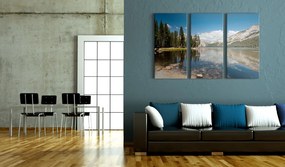 Artgeist Obraz - Mountains, trees and pure lake Veľkosť: 60x40, Verzia: Premium Print