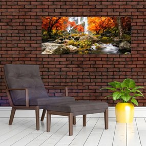 Obraz - Vodopády v oranžovom lese (120x50 cm)