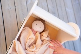 Drevený kočík pre bábiku