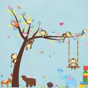 Veselá Stena Samolepka na stenu na stenu Strom s hojdačkou a zvieratkami
