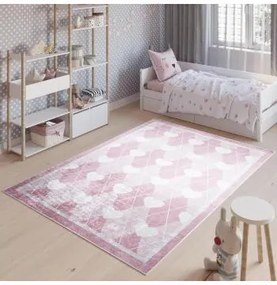 Ružový detský koberec so srdiečkami