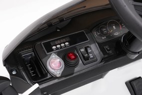 Ramiz Porsche Cayenne Biele vozidlo