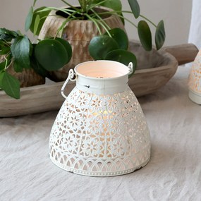 Krémová antik kovová lampáš s krajkovým vzorom Chic Antique – Ø18*16 cm