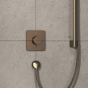 Hansgrohe ShowerSelect Comfort Q, termostat pod omietku pre 1 spotrebič, kartáčovaný bronz, HAN-15581140