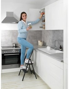 Čierne schodíky Wenko Compact, výška 91,5 cm
