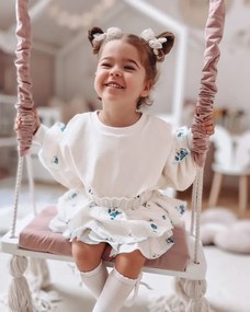 Drevená hojdačka  púdrovo ružová