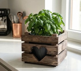 AMADEA Drevený obal so srdiečkom s kvetináčom tmavý, 17x17x15cm Český výrobok