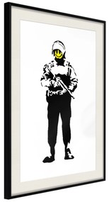 Artgeist Plagát - Smiling Policeman [Poster] Veľkosť: 20x30, Verzia: Čierny rám s passe-partout