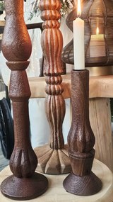 Tmavo hnedý drevený svietnik na úzku sviečku Tavola - Ø 11*42 cm