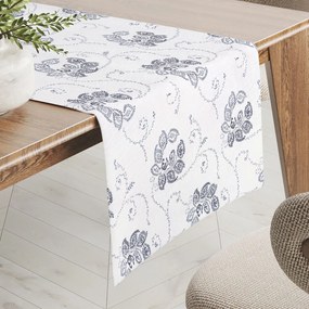 Biante Bavlnený behúň na stôl Sandra SA-090 Modré popínavé kvety na bielom 45x160 cm