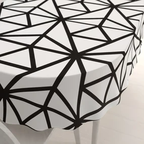 Biante Bavlnený oválny obrus Sandra SA-577 Čierne geometrické vzory na bielom 140x200 cm