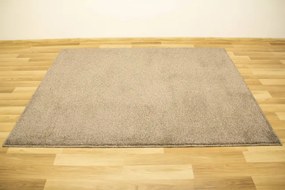 Metrážny koberec Amore 177 sivý