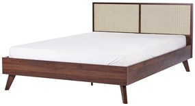 Ratanová posteľ 160 x 200 cm tmavé drevo MONPAZIER Beliani