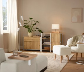 Stolová lampa s dreveným podstavcom