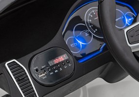 Ramiz Elektrické autíčko Porsche Cayenne S na batérie pre deti biely lak SUV + diaľkové ovládanie